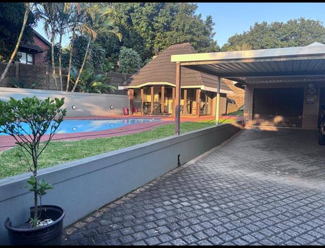 BUSINESS PROPERTY TO RENT IN MEER EN SEE